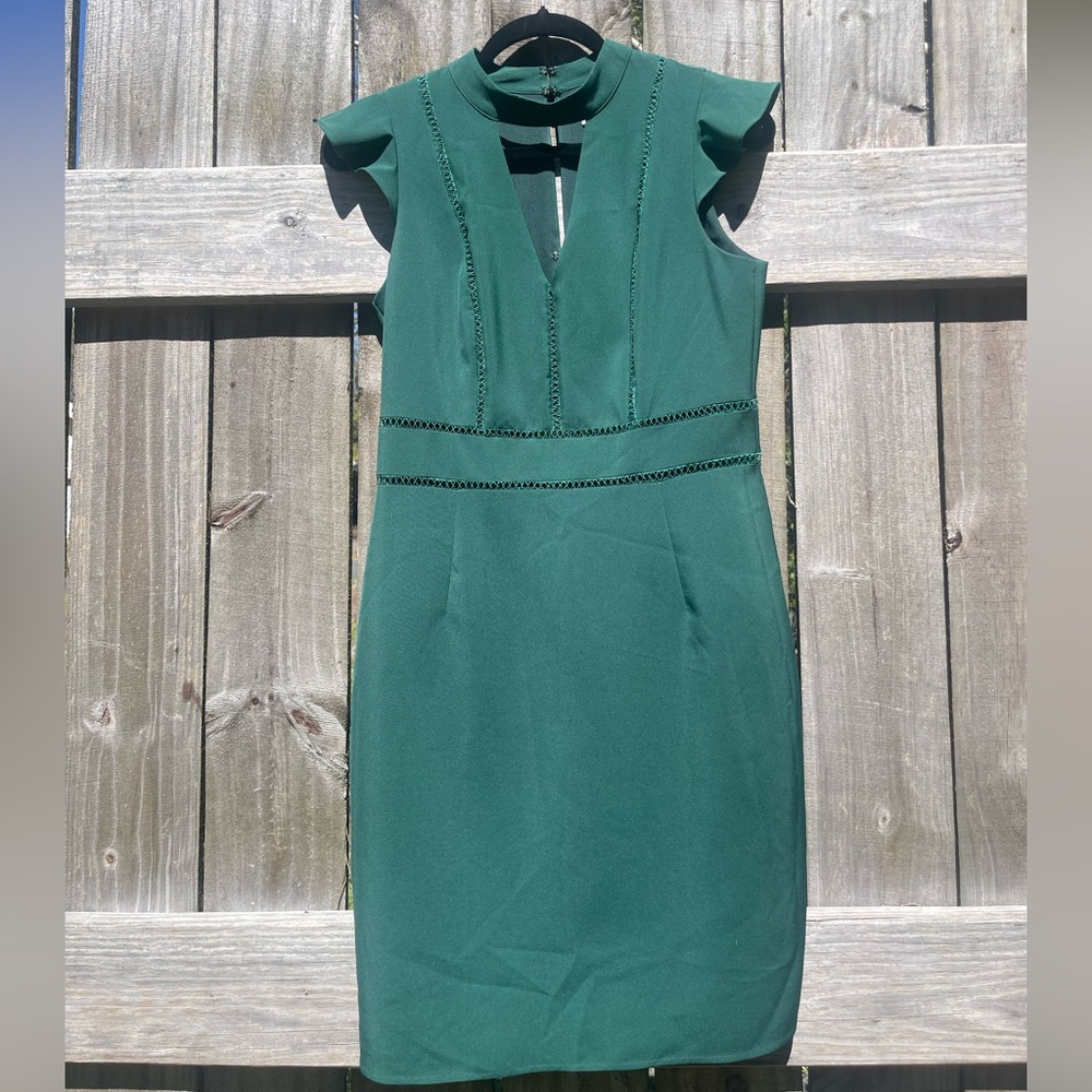Adelyn Rae Forest Green Midi Dress Size M